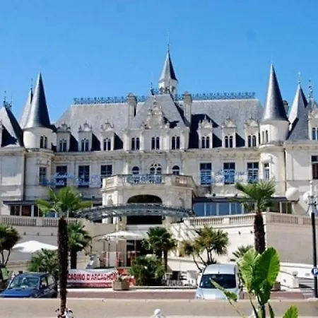 Maison Arcachon, 3 Pieces, 6 Personnes - Fr-1-420-22 Casa de Férias *
